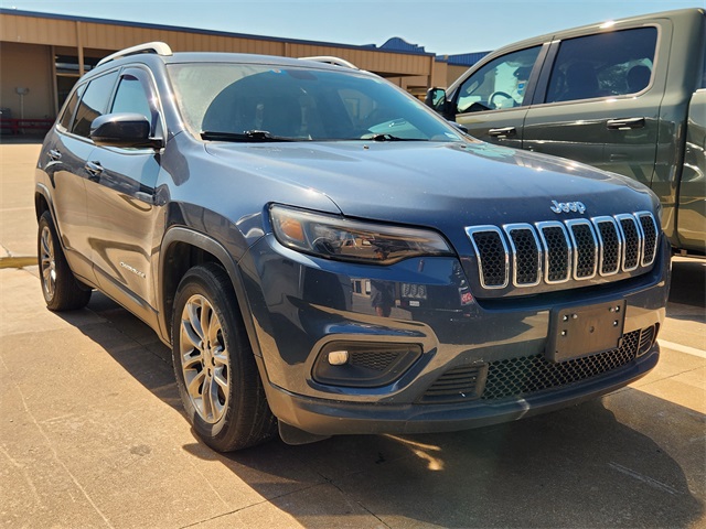 Used 2019 Jeep Cherokee Latitude Plus