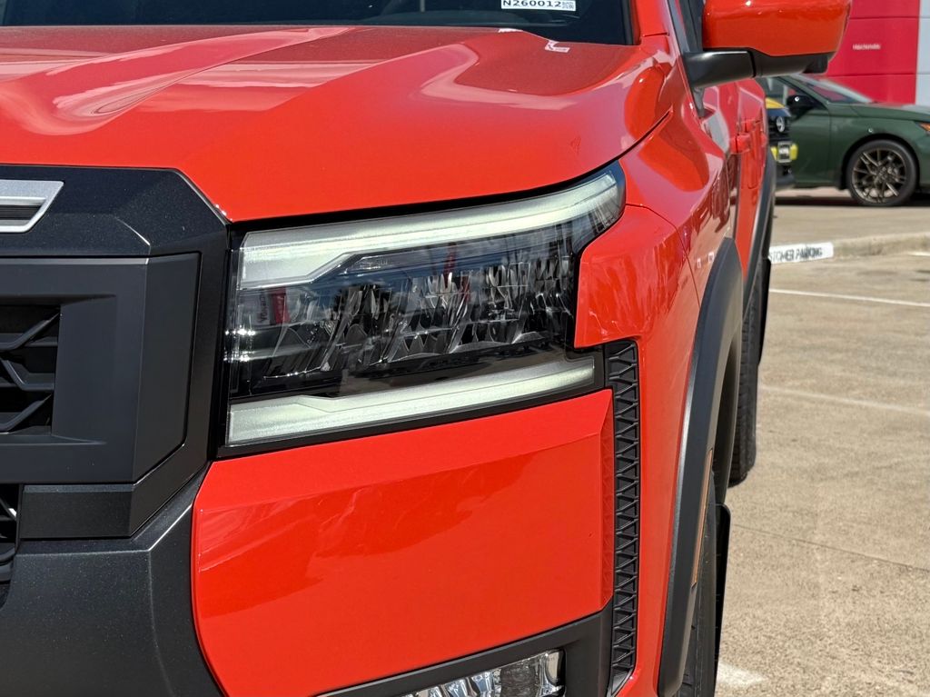 2026 Nissan Frontier PRO-X - Photo 8