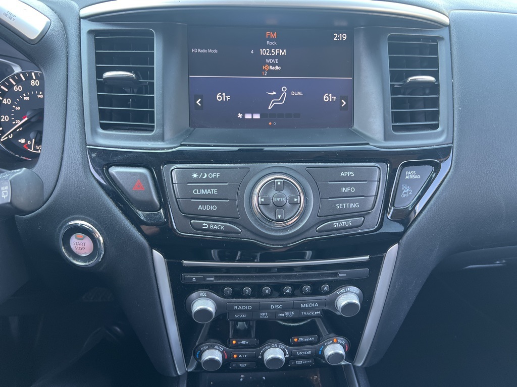 2018 Nissan Pathfinder S photo 8