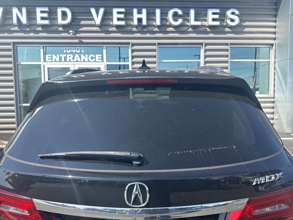 2016 Acura MDX SH-AWD Advance photo 5