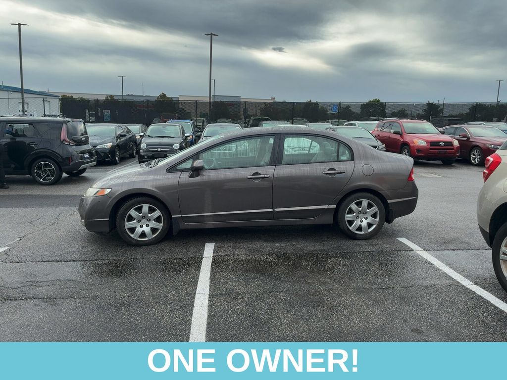 2009 Honda Civic LX photo 4