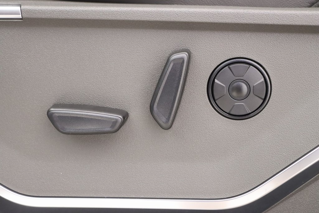 2026 Ford F-450 photo 12