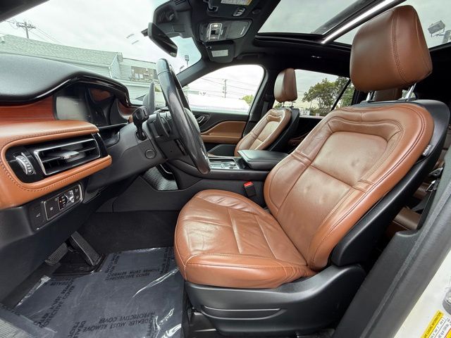 2021 Lincoln Aviator Reserve photo 16