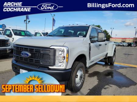 2026 Ford Super Duty F-350 DRW XL