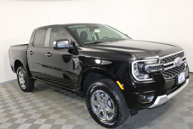 2025 Ford Ranger XLT photo 2