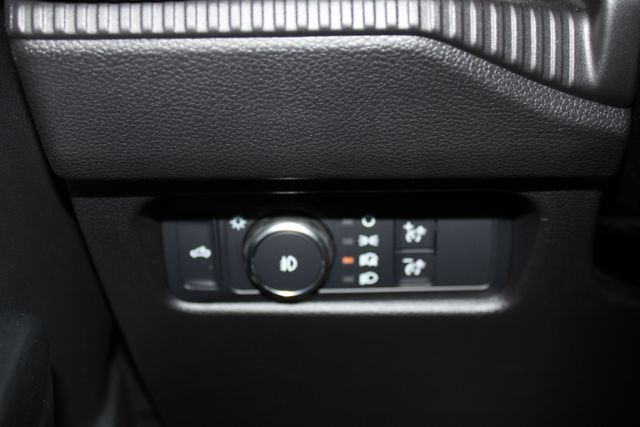 2025 Ford Ranger XLT photo 12