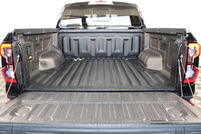 2025 Ford Ranger XLT photo 17