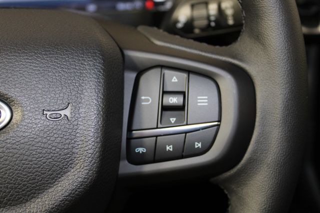 2025 Ford Ranger Lariat photo 9