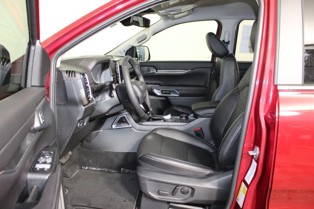 2025 Ford Ranger Lariat photo 13