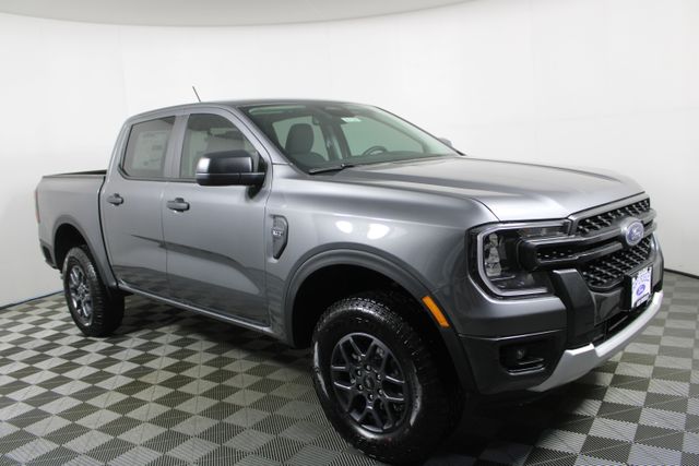 2025 Ford Ranger XLT photo 2