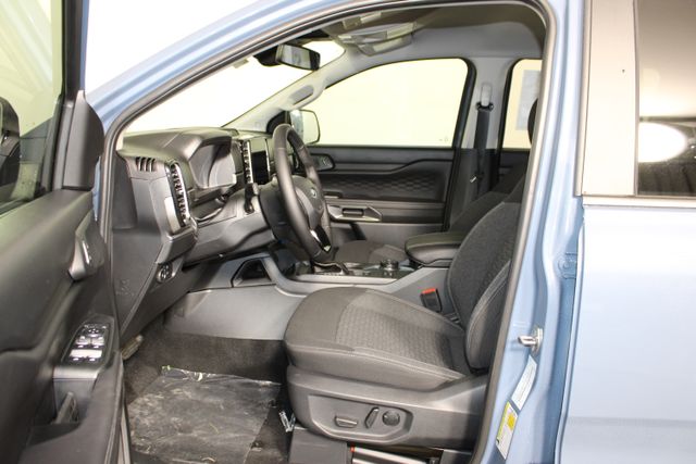 2025 Ford Ranger XLT photo 13