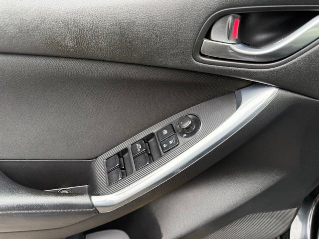 2015 Mazda CX-5 Sport photo 12