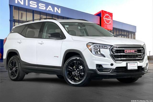 2023 GMC Terrain AT4