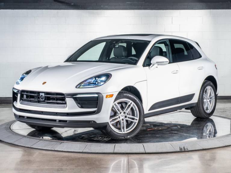 2025 Porsche Macan