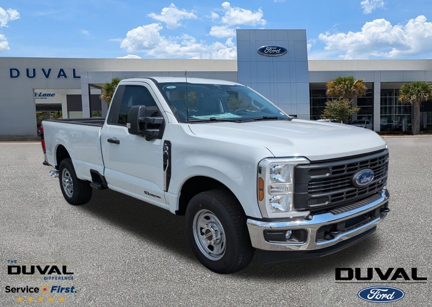 2026 Ford F-350 Super Duty XL's photo