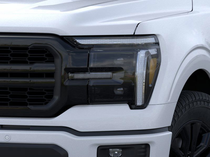 2025 Ford F-150 Lariat photo 16