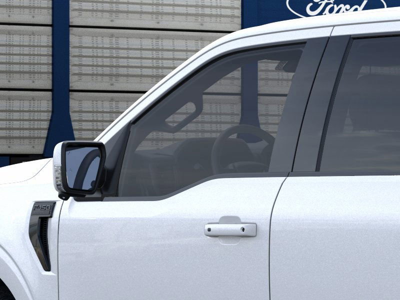 2025 Ford F-150 Lariat photo 18