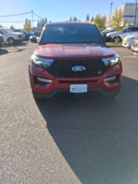 2023 Ford Explorer ST