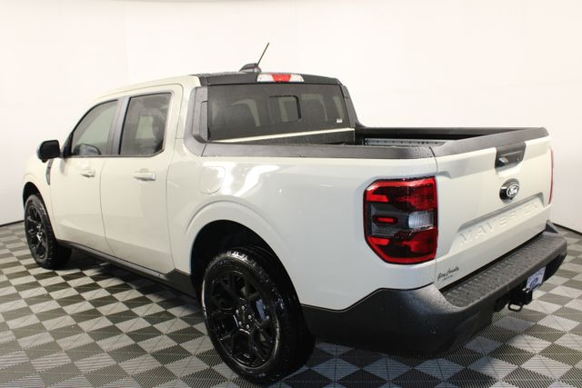 2025 Ford Maverick Lariat photo 3