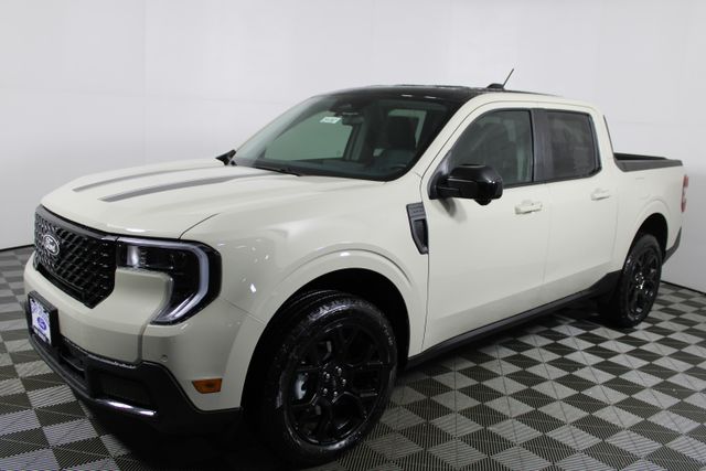 2025 Ford Maverick Lariat photo 4