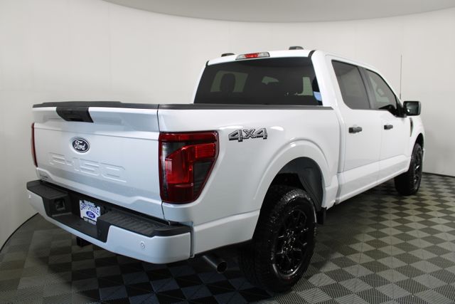 2025 Ford F-150 STX photo 14