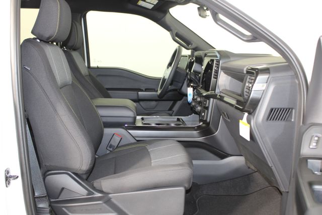2025 Ford F-150 STX photo 21