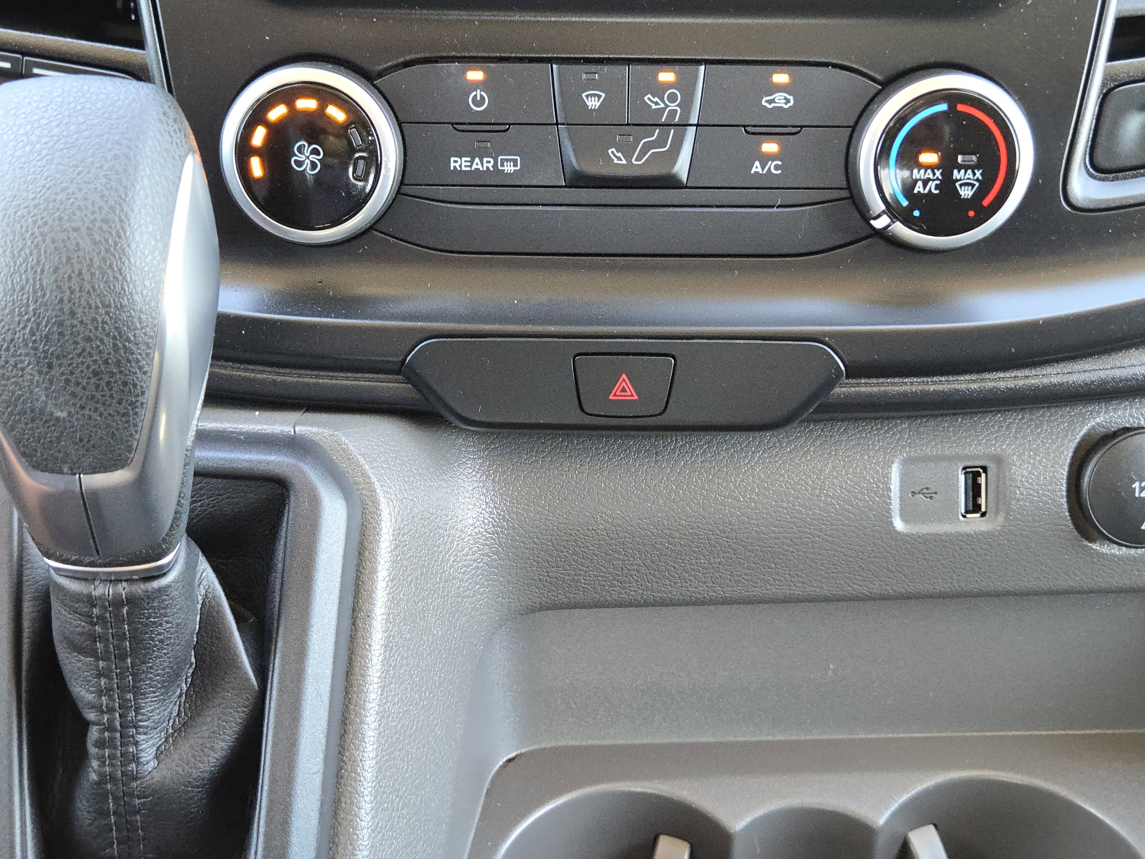 2024 Ford Transit Cargo Van photo 11