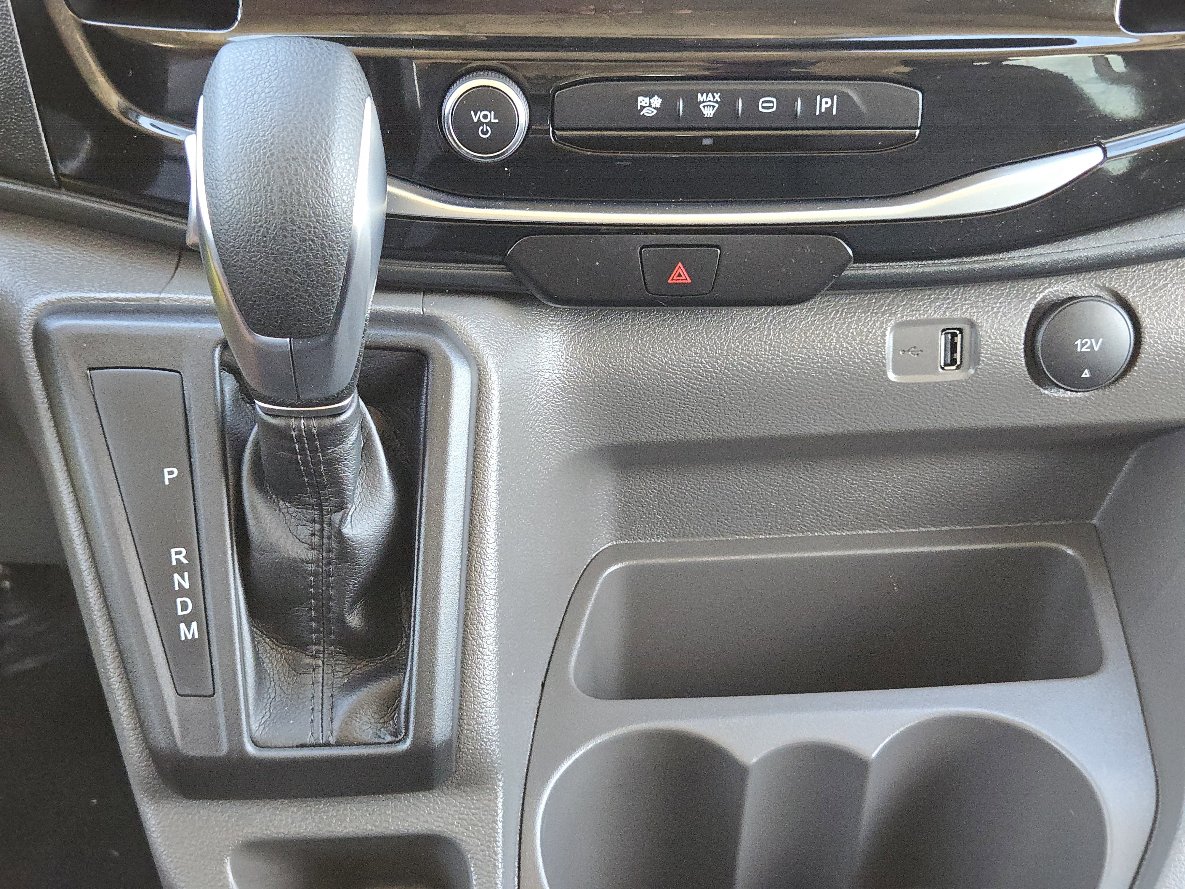 2025 Ford Transit Passenger XLT photo 15