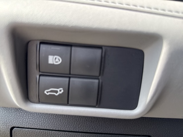 2020 Toyota Highlander XLE photo 14
