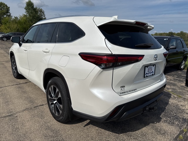 2020 Toyota Highlander XLE photo 16