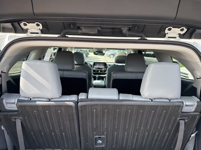 2020 Toyota Highlander XLE photo 22