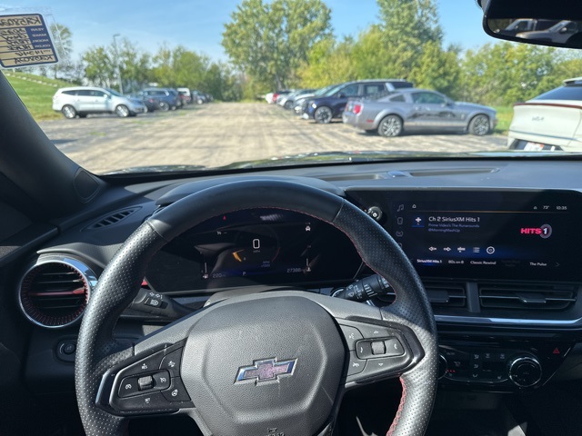 2025 Chevrolet Trax photo 15
