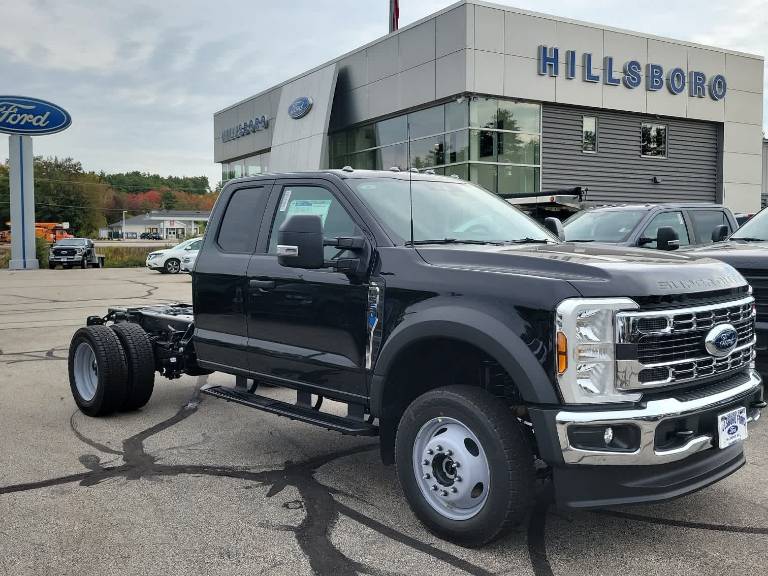 2026 Ford Super Duty F-550 DRW XL