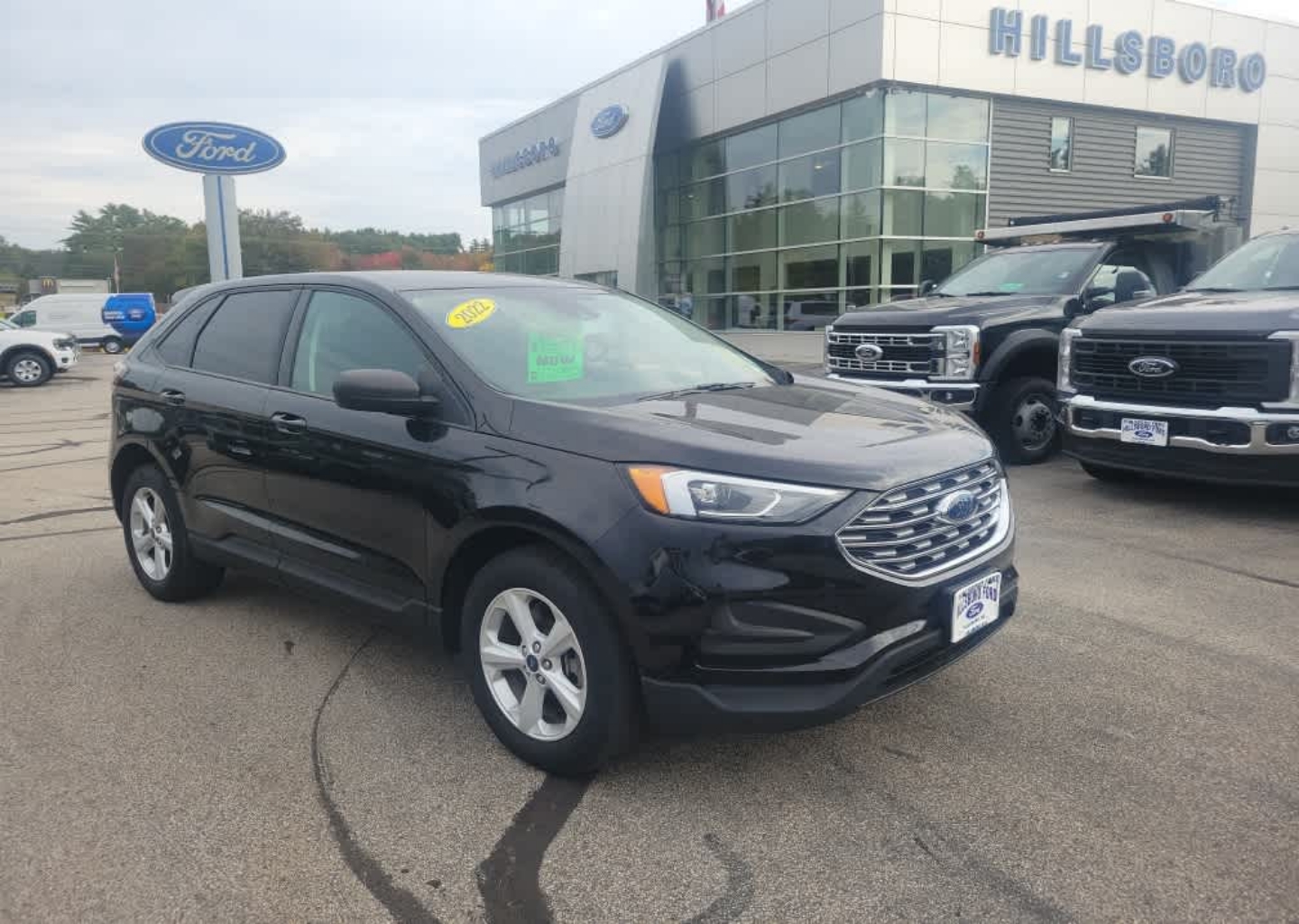 2022 Ford Edge SE