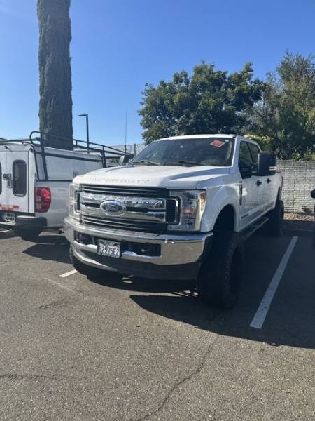 2017 Ford F-350SD XLT