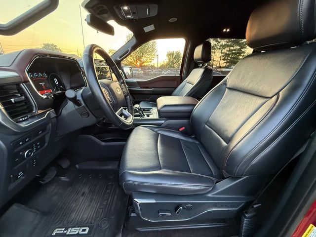 2021 Ford F-150 Lariat photo 12