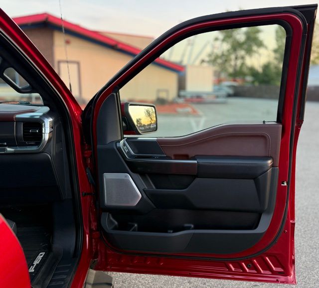 2021 Ford F-150 Lariat photo 21