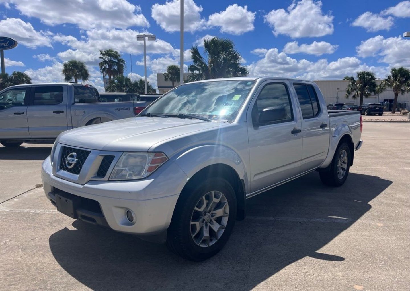 2020 Nissan Frontier
