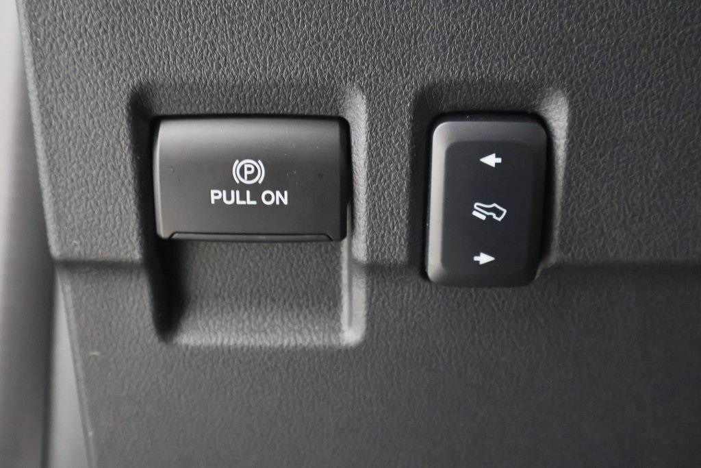 2025 Ford F-450 photo 20