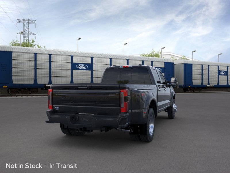 2025 Ford F-450 photo 43