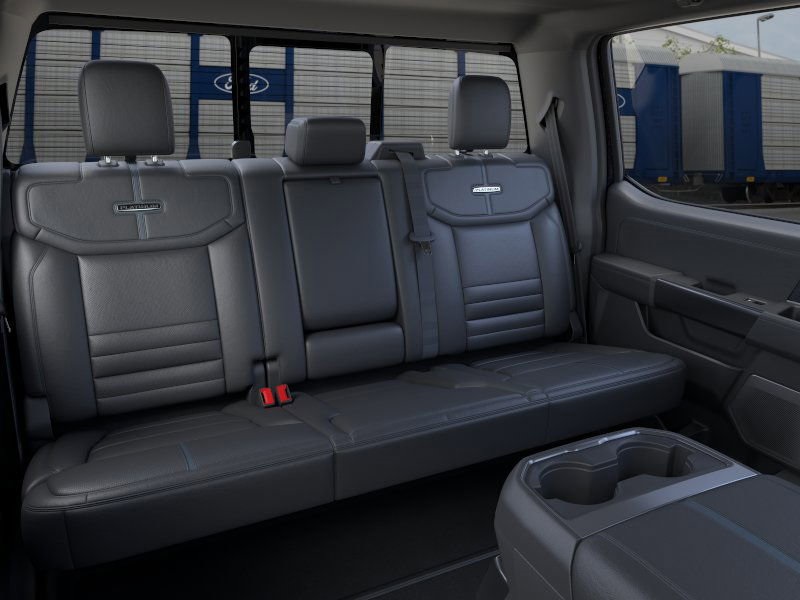 2025 Ford F-450 photo 46