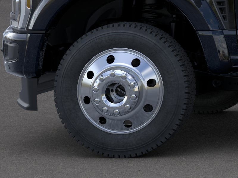 2025 Ford F-450 photo 52