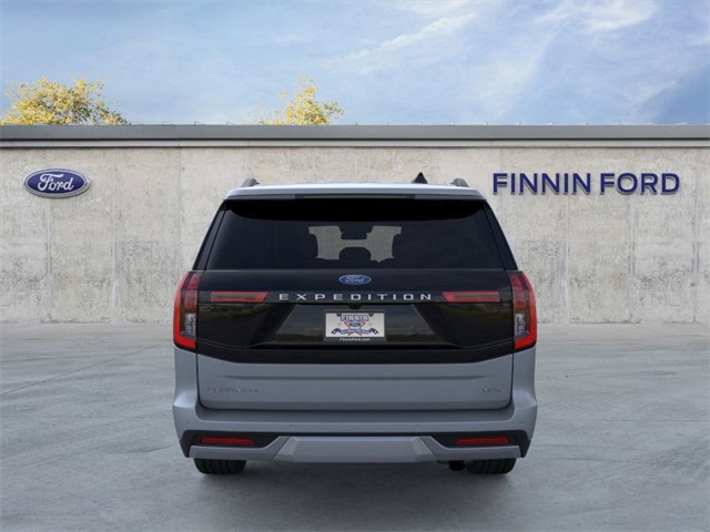 2025 Ford Expedition MAX Platinum photo 6