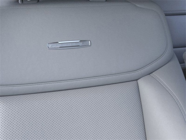 2025 Ford Expedition MAX Platinum photo 15