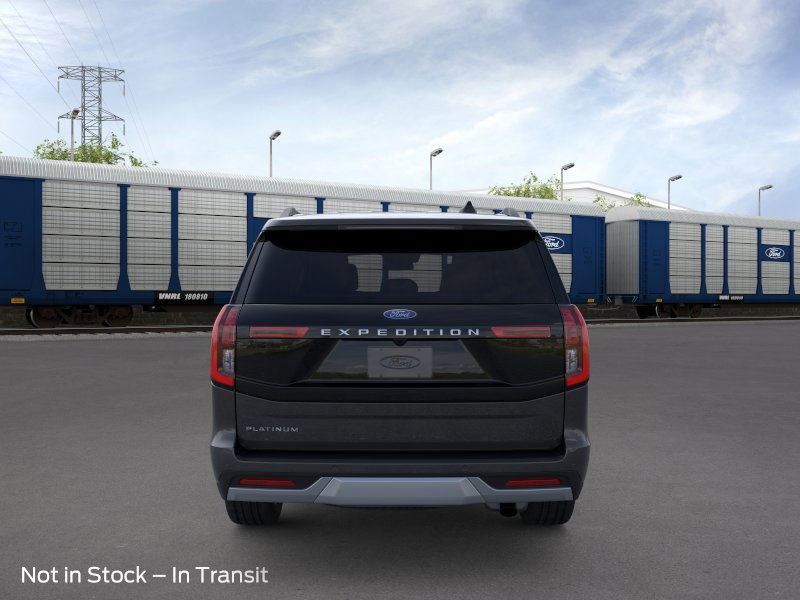 2025 Ford Expedition Platinum photo 5