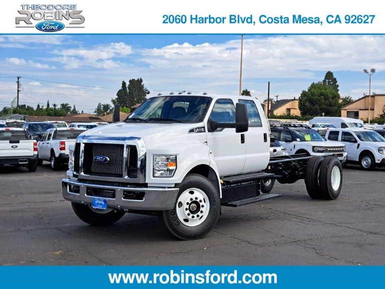 2026 Ford F-650SD Base