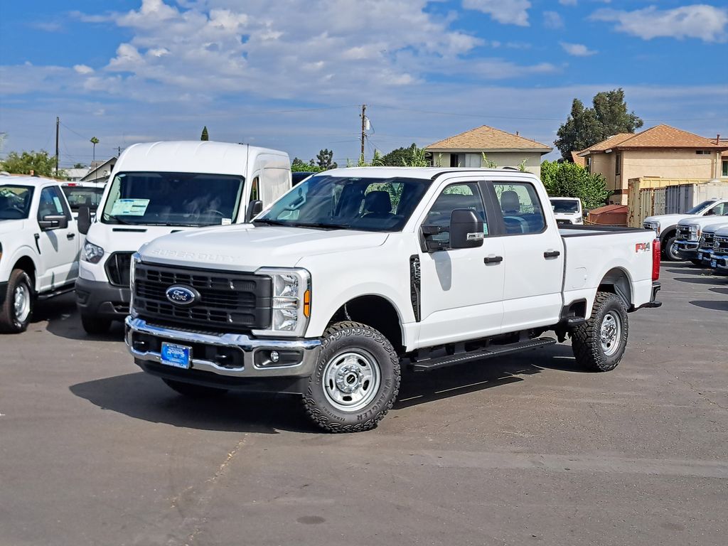 2026 Ford F-250 photo 2