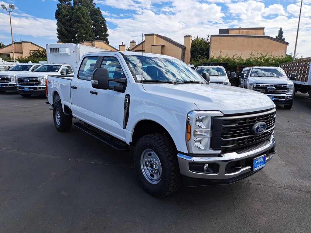 2026 Ford F-250 photo 3
