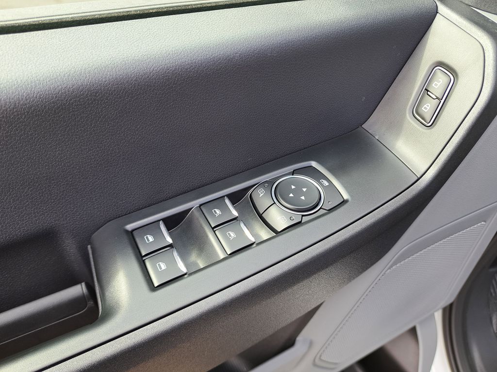 2026 Ford F-250 photo 16
