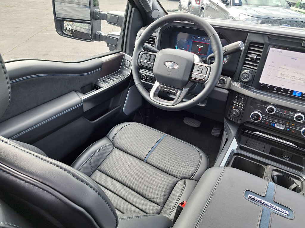 2026 Ford F-350 photo 13